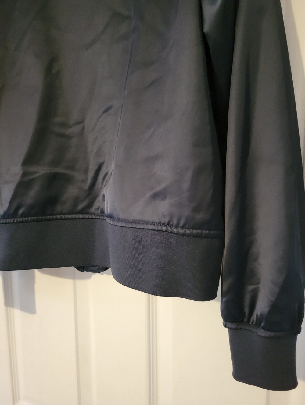 Ardene Navy Satin Bomber Jacket with Gold Zipper SZ. L - Picture 8 of 9